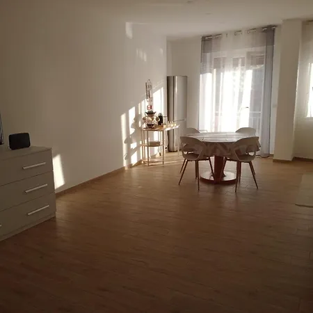 Apartment Alex's House Sanremo