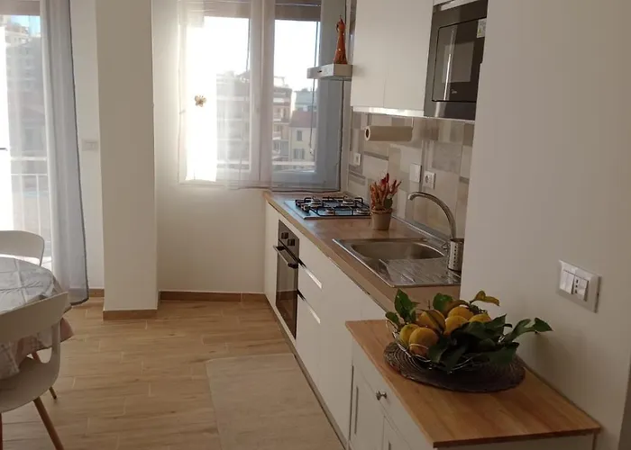 Apartment Alex's House Sanremo